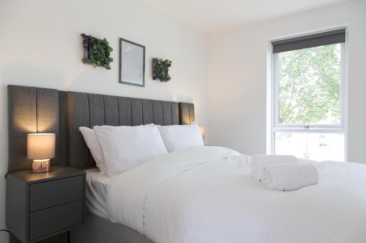 伯明翰Pass The Keys Cheerful 4 Bed Central Townhouse Garden & Parking别墅 外观 照片