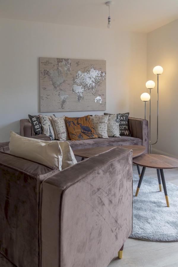 伯明翰Pass The Keys Cheerful 4 Bed Central Townhouse Garden & Parking别墅 外观 照片